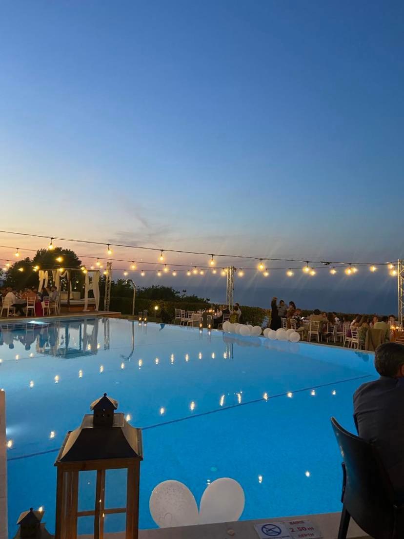 Tilia Resort Mouresi Bagian luar foto